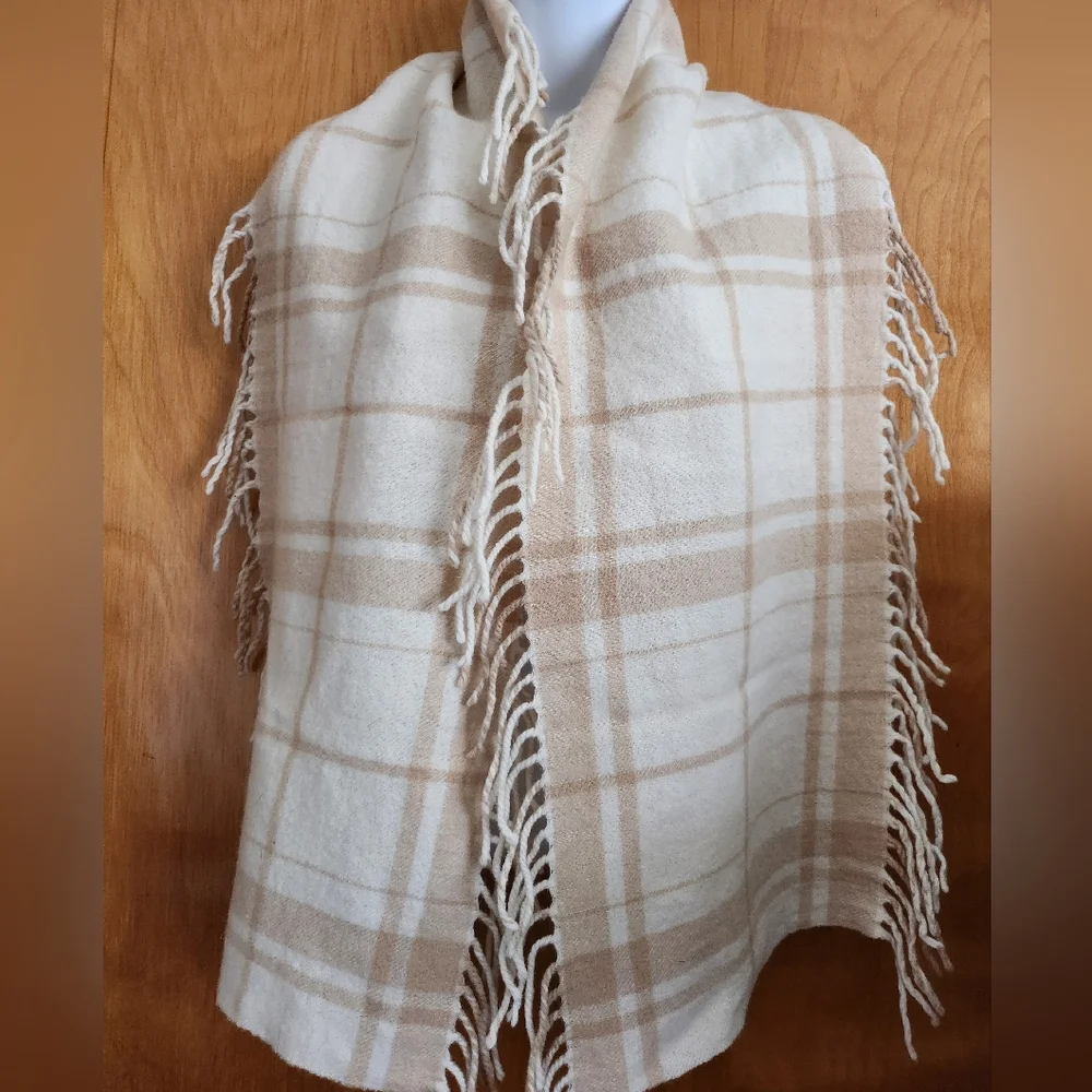 Wool/Angora Scarf Banana Republic